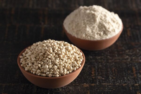 White Corn Millet Flour (Vella Cholam Maavu)